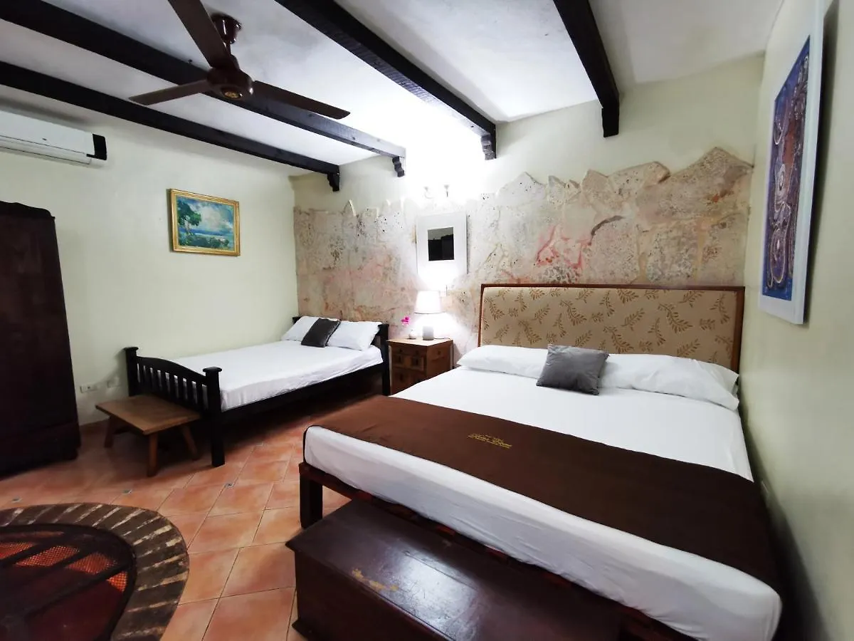 Hotel Boutique De Historic Luxe Santo Domingo 4*,
